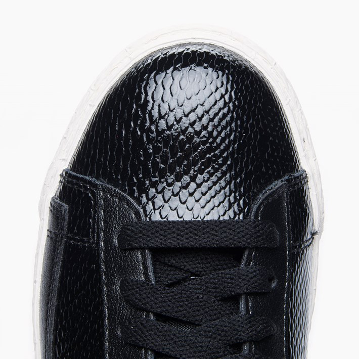 Nike Wmns Blazer Low Leather Premium 06