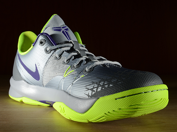Nike Zoom Kobe Venomenon 4 Wolf Grey Release Date 05