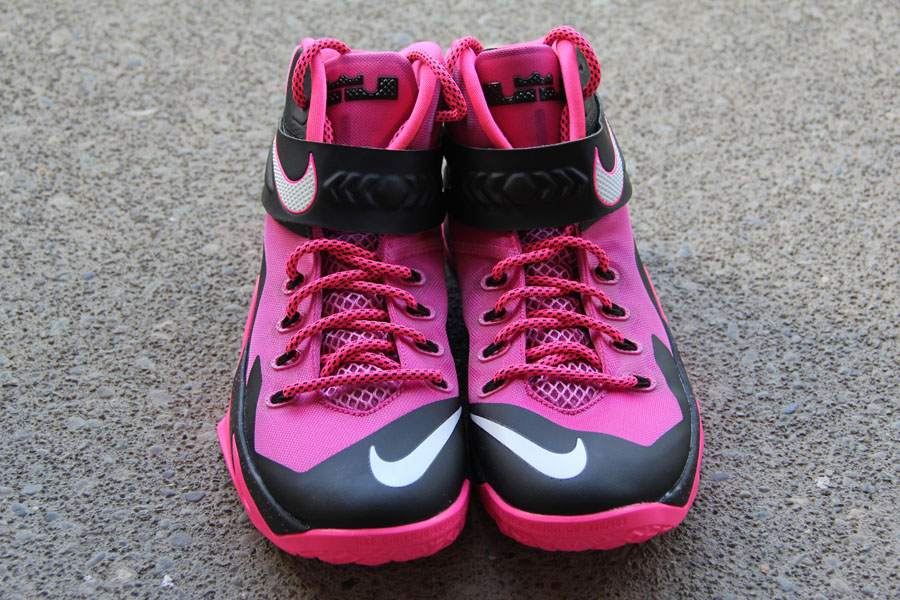 Nike Zoom Lebron Soldier 8 Think Pink 02