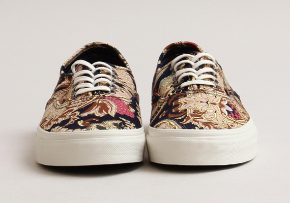 Vans Authentic Paisley 03