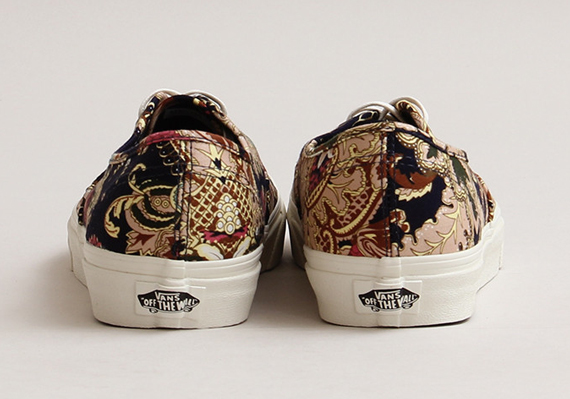 Vans Authentic Paisley 04