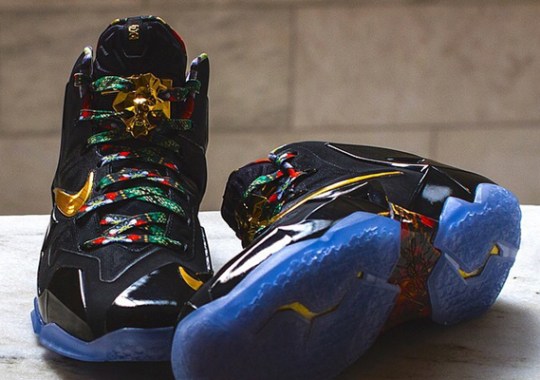 Another Look at the dunk Nike LeBron 11 “Watch The Throne”