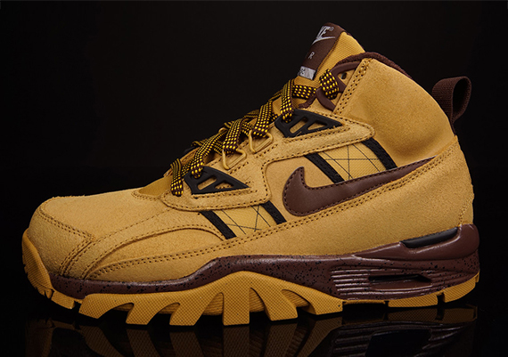 Nike Air Trainer SC High Sneakerboot “Wheat” – Available