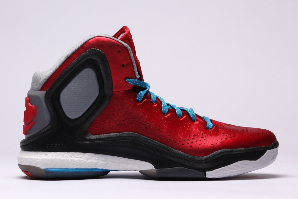 Adidas D Rose 5 Boost Scarlet Solar Blue 02