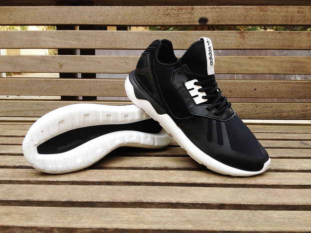 Adidas Originals Tubular Runner Black White 04