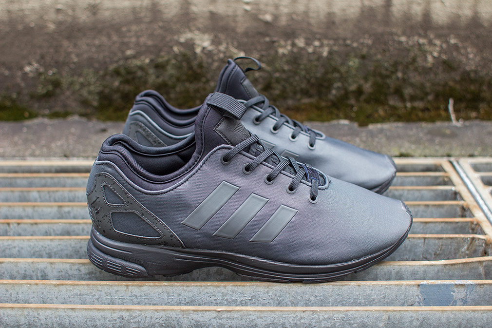 Adidas Zx Flux Tech Nos Blackout 02