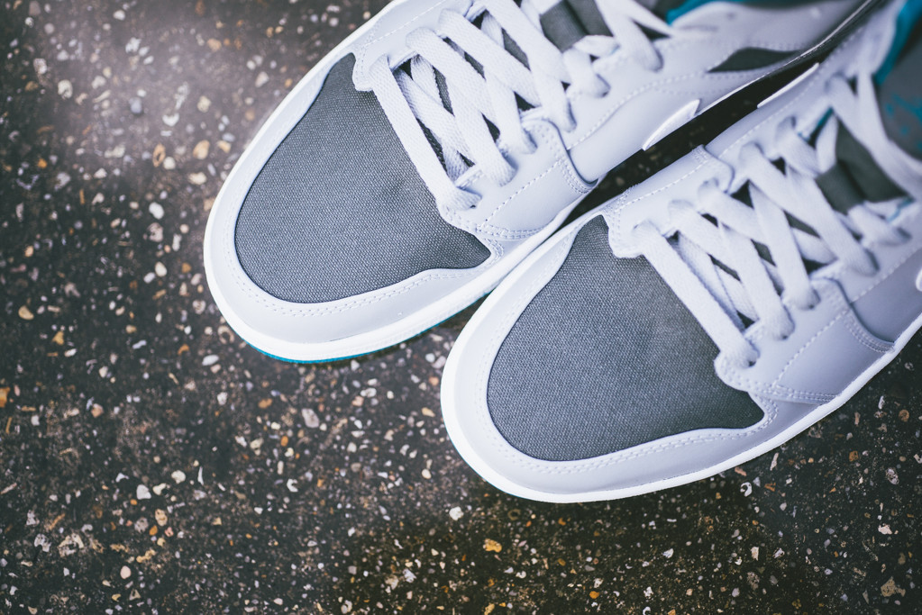 Air Jordan 1 Mid Wolf Grey Tropical Teal 07