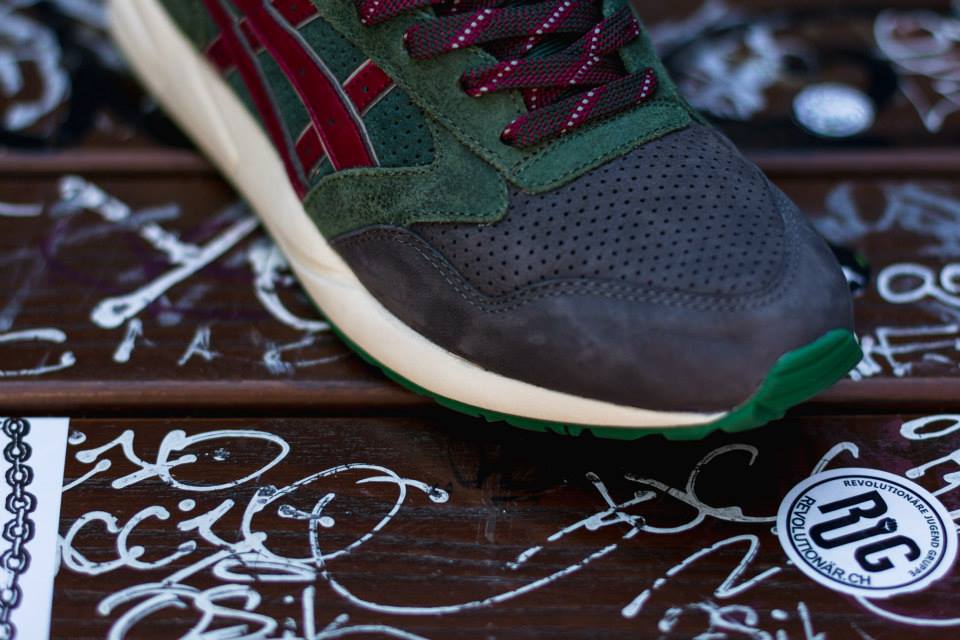 Asics Gel Saga Christmas Pack 09