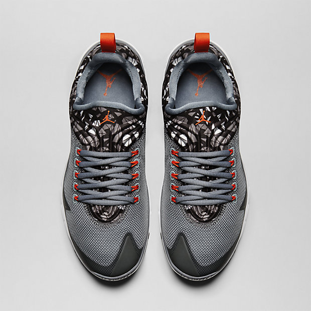 Jordan Flight Flex Trainer Fractal Elephant Print Cool Grey Orange 05