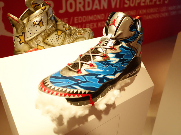 Jordan Slam Dunk Customs 35