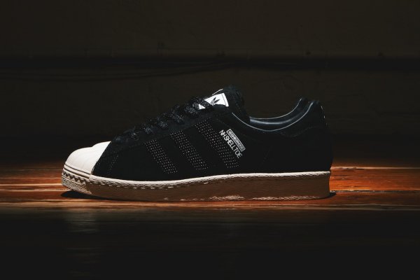 Neighborhood Adidas Shell Toe 00