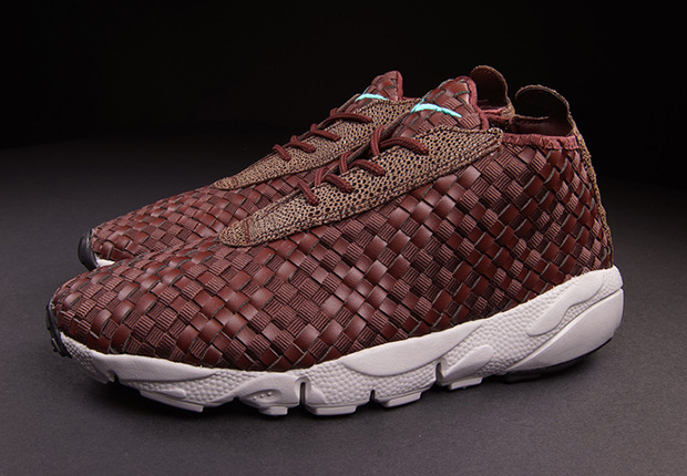 Nike Air Footscape Desert Chukka "Barkroot Brown" - Available