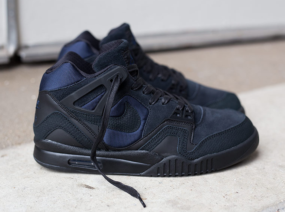 Nike Tech Challenge II "Black/Obsidian" Available in Europe - SneakerNews.com