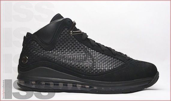 Nike Lebron Vii Black Nfw Sample On Ebay 02