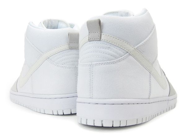 Nike Sb Dunk High Metallic Summit White 01