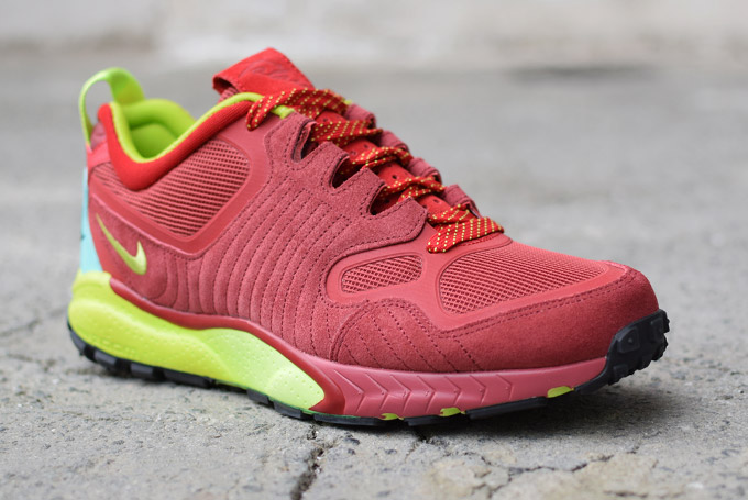 Nike Talaria Cedar Fierce Green Gym Red 07