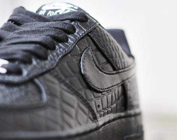 Nike Women's Air Force Premium "Black Croc" - SneakerNews.com