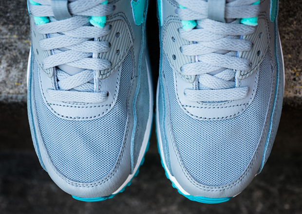 Nike Women's Air Max 90 - Silver - Hyper Turquoise - SneakerNews.com