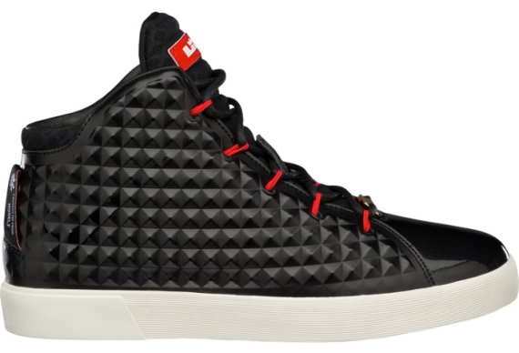 October 2014 Sneaker Releases 22