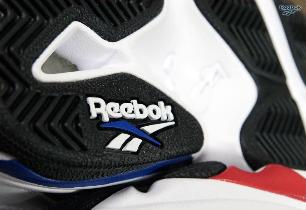 Reebok Shaq Attaq Iv White Red Blue 09