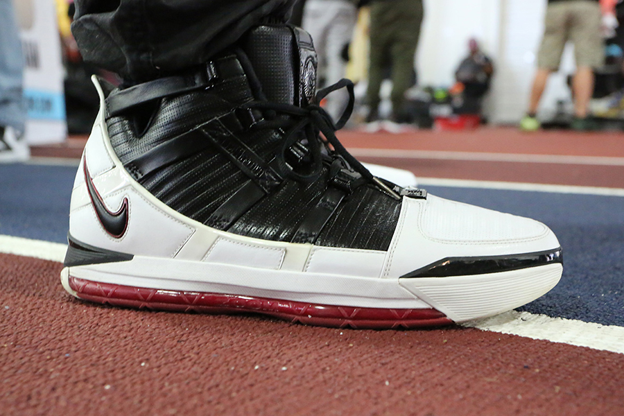50 Awesome Sneakers Spotted at Sneaker Con DMV October, 2014 ...
