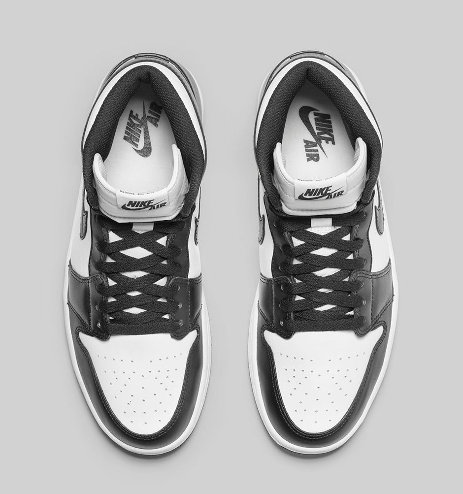 Air Jordan 1 Og Black White Nikestore 3