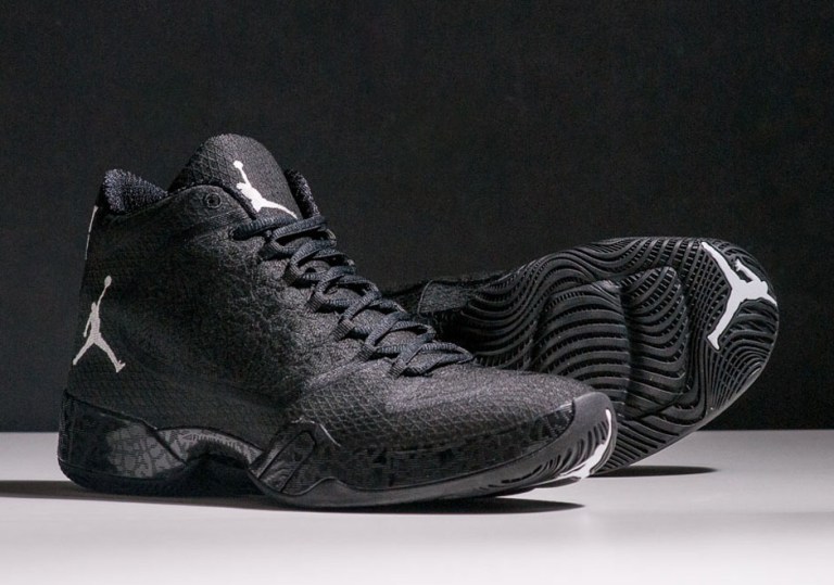 air-jordan-xx9-blackout-  display picture 1