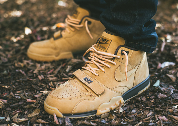 Nike Air Trainer 1 Mid “Flax” – Available