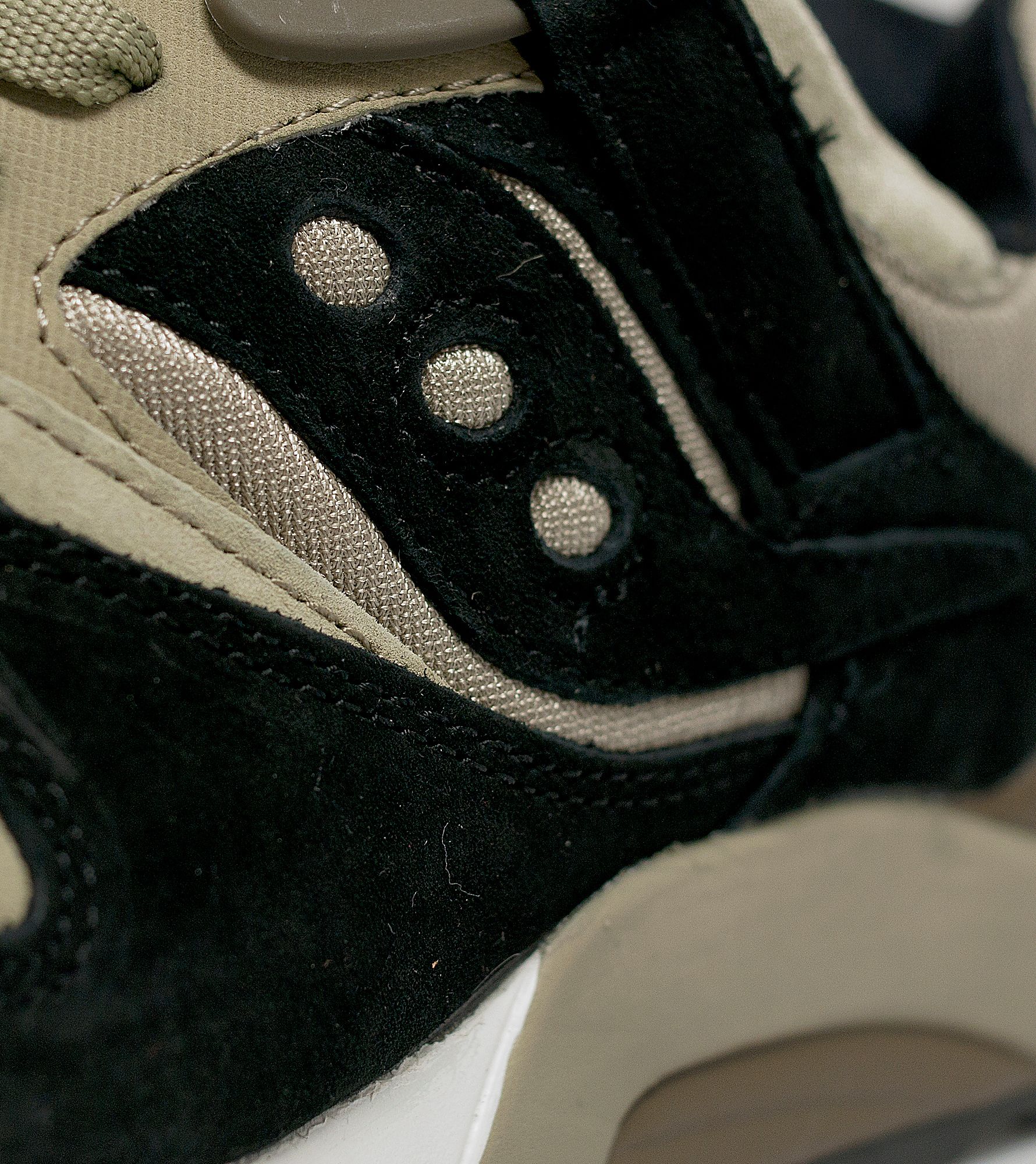 Detailed Look Saucony Grid 9000 Spice Collection 12