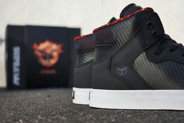 Hunger Games Supra Available 08