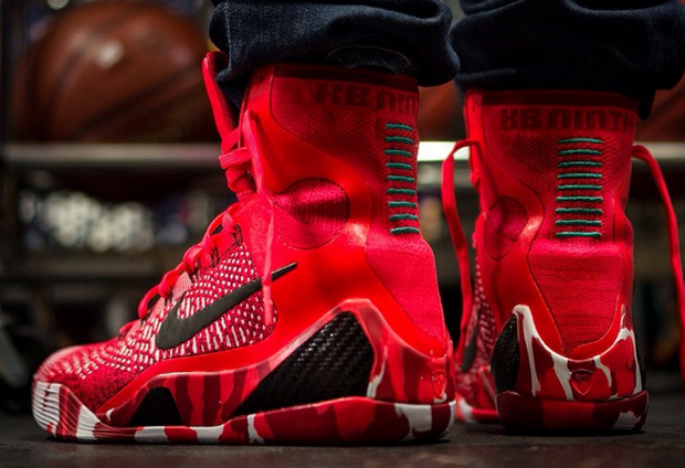 Nike Kobe 9 Elite "Christmas" - On-Feet Images