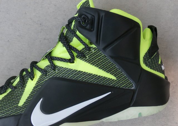 A Look at NIKEiD LeBron 12 Samples