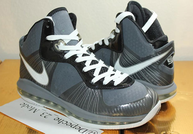 Lebron 8 V2 Cool Grey Carbon Fiber Sample 1