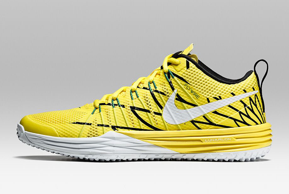 nike lunar tr1 flywire