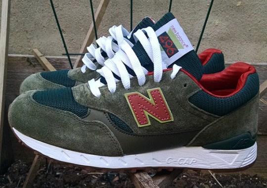 Urban Outfitters x New Balance 496