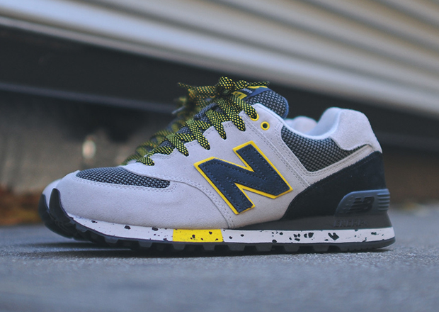 New balance hotsell 574 navy yellow