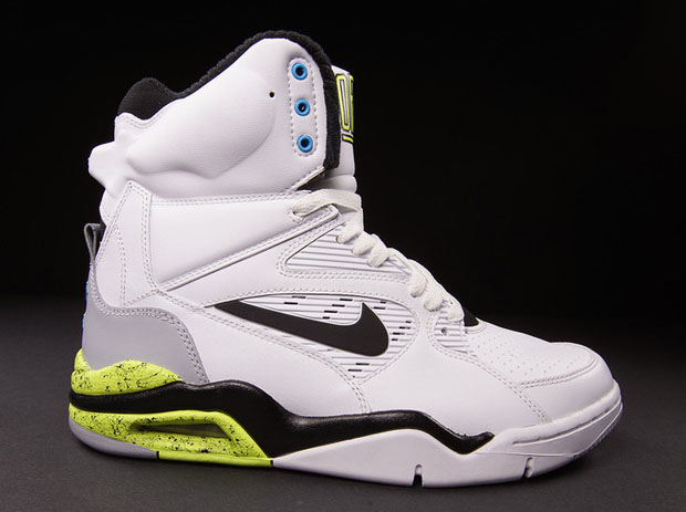 Nike Air Command Force "Citron" - Release Reminder