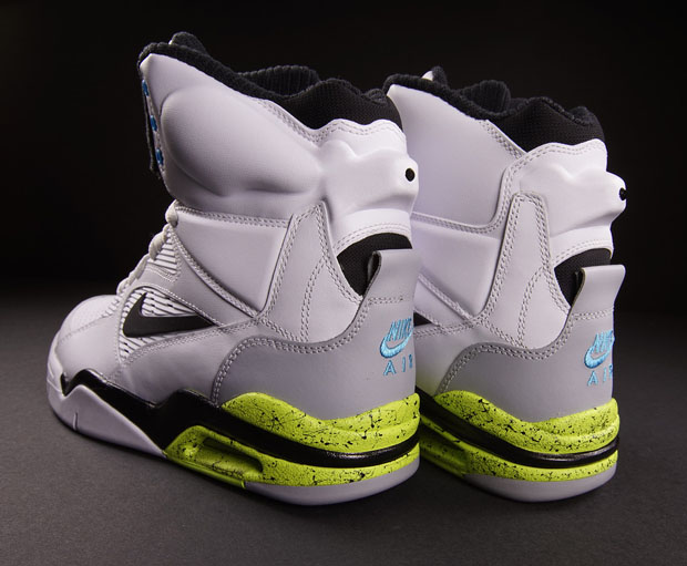 Nike Air Command Force Citron Release Reminder 04