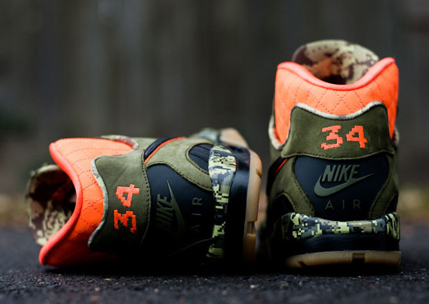 Nike Air Trainer SC II High "Bo And Arrows" - Release Reminder