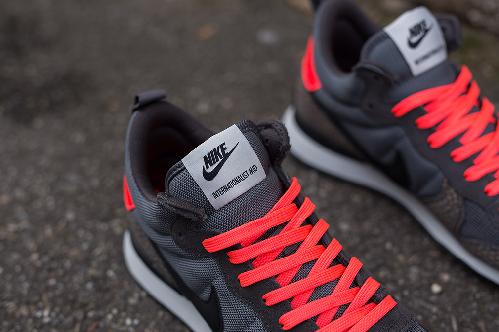 Nike Internationalist Mid Prm Safari Print 02