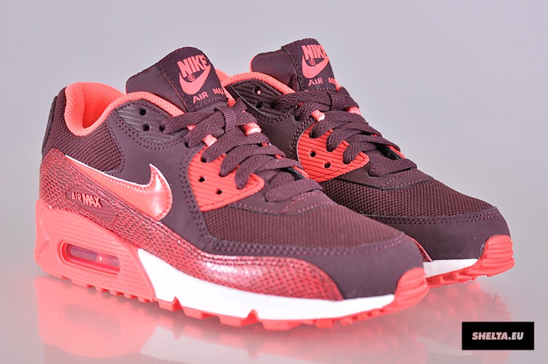 Nike Wmns Air Max 90 Hyper Punch Snakeskin 03