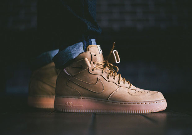 Closely Inspect the Supreme x Nike Air Force 1 'Flax' - Sneaker Freaker