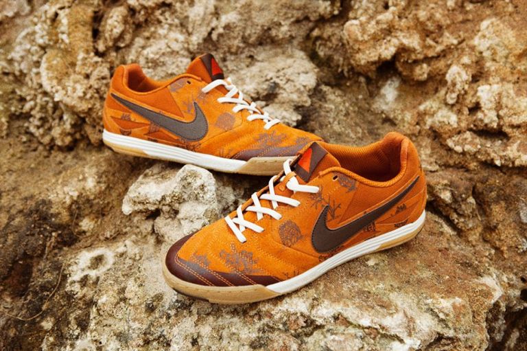 poler-nike-sb-holiday-2014-