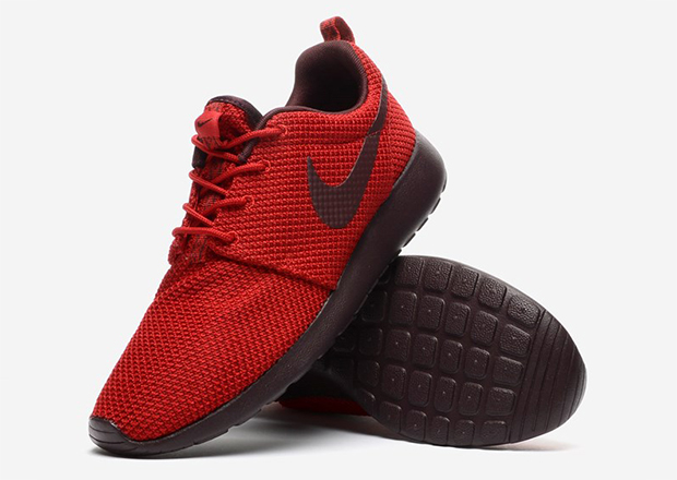 roshe run women burgundy