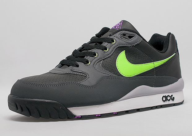 Nike Wildwood LE - Black - Flash Lime - Dark Grey