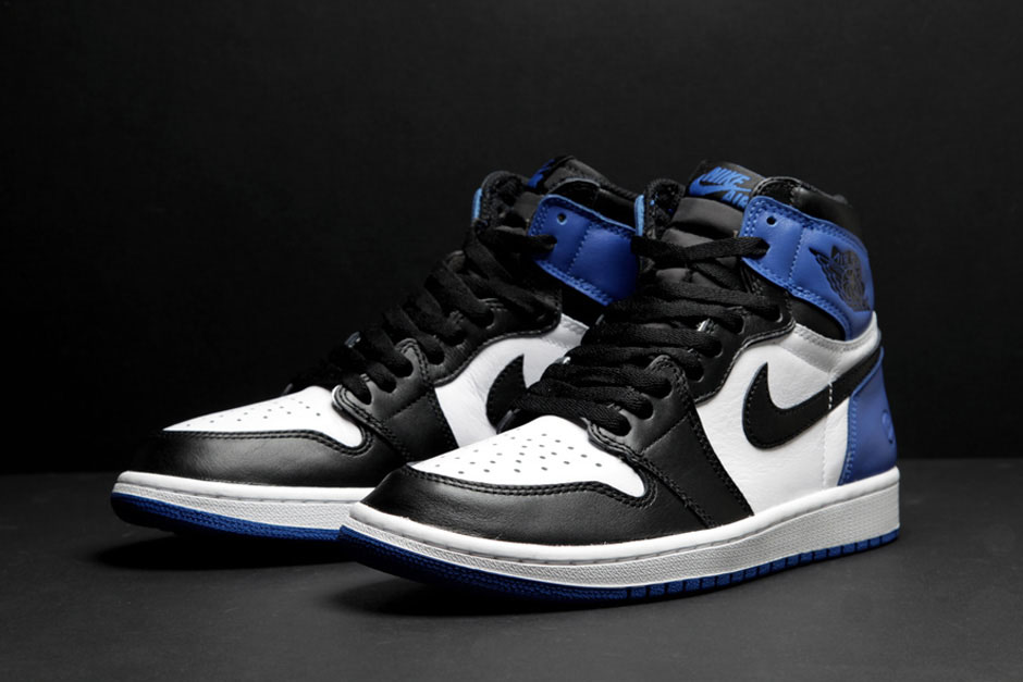 fragment design x Air Jordan 1 Retro 