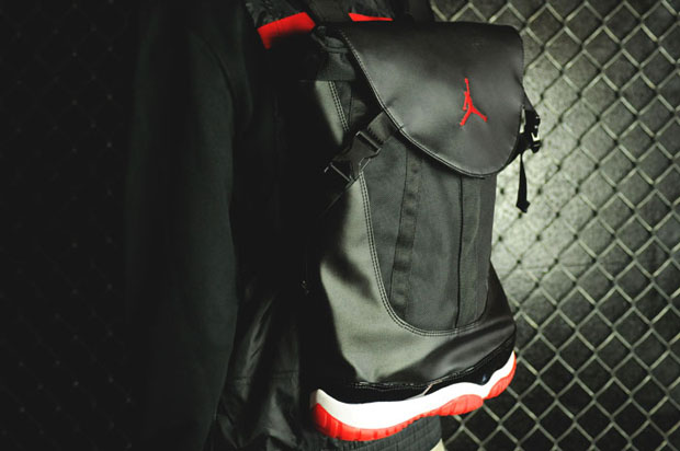 Air Jordan 11 Bred Returns Backpack Form 02