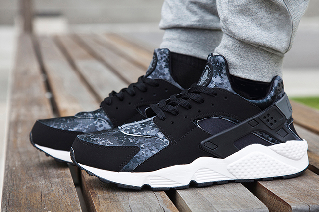 A Detailed Look at the Nike Air Huarache Snow Camo Pack SneakerNews