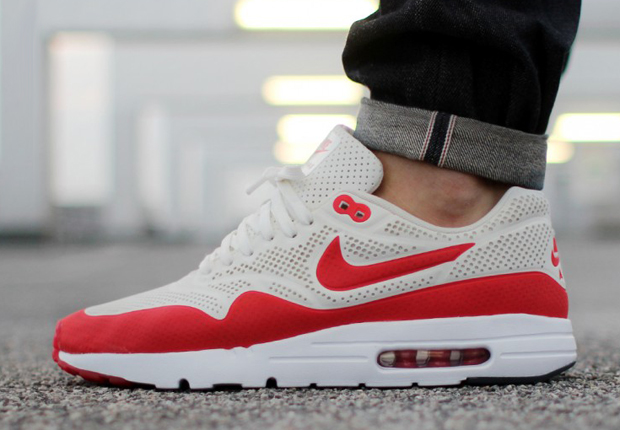 ultra moire air max 1