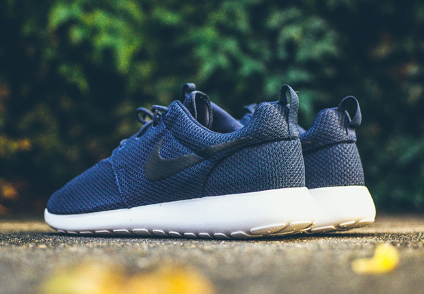 nike roshe midnight navy